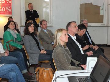 Präsentation des Museumskonzepts im ehemaligen Wartesaal des Bahnhofs Friedland