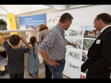 Der Niedersächsische Landesvorsitzende des BdV und Mitglied im Gremium Kuratorium Museum Friedland berichtet über das Grenzdurchgangslager Friedland früher und heute