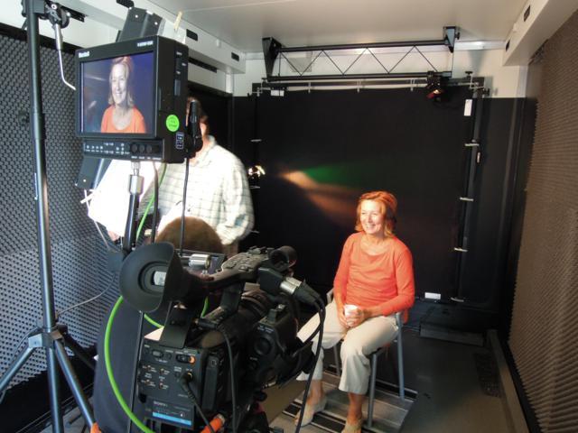 Matilda Dobis beim Interview im_mobilen Aufnahmestudio in Salzgitter im September 2012