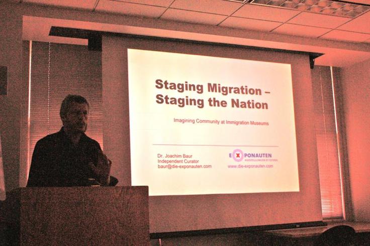 Dr. Joachim Baur zum Thema "Staging Migration- Staging the Nation"
